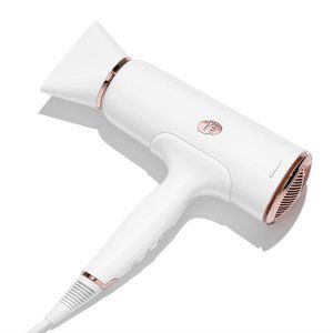 T3 | Cura Luxe Hairdryer